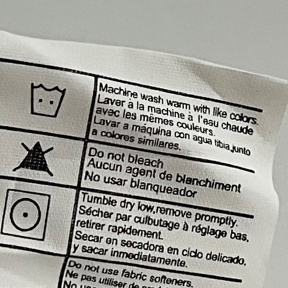 Carhartt Knit Earflap Sherpa Hat One Size Purple Lined Braided Tassel Snowflakes - Picture 6 of 6